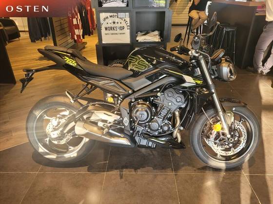 TRIUMPH STREET TRIPLE RS ABS TRIUMPH STREET TRIPLE RS ABS